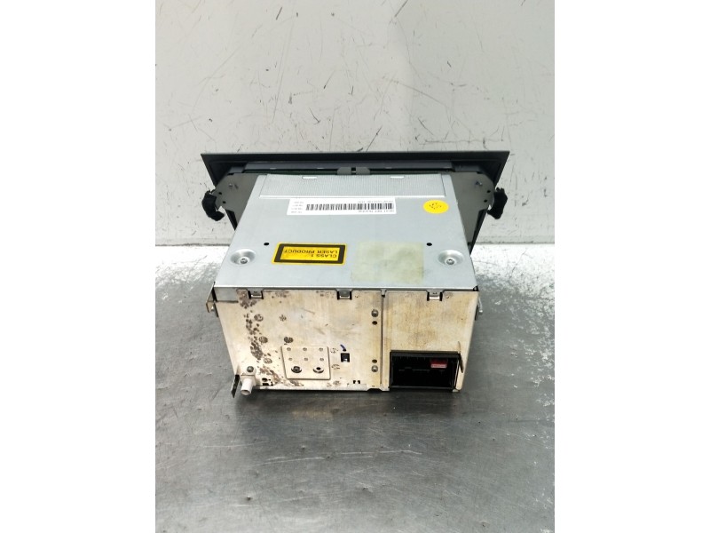 Recambio de sistema audio / radio cd para seat toledo iii (5p2) 2.0 tdi 16v referencia OEM IAM 5P1035186N87 7645636366 2004
