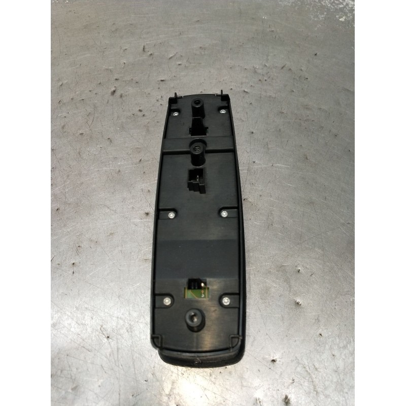 Recambio de mando elevalunas delantero izquierdo para mercedes-benz clase a (w169) a 180 cdi (169.007, 169.307) referencia OEM I