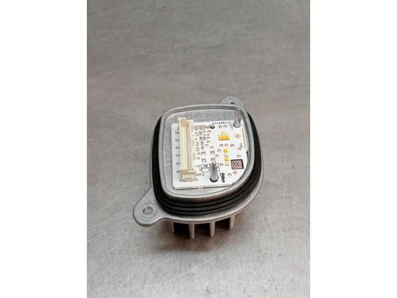 Recambio de centralita faros xenon para opel corsa f referencia OEM IAM 90186989 IZQUIERDO 489446T4 2019