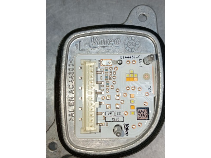 Recambio de centralita faros xenon para opel corsa f referencia OEM IAM 90186989 IZQUIERDO 489446T4 2019