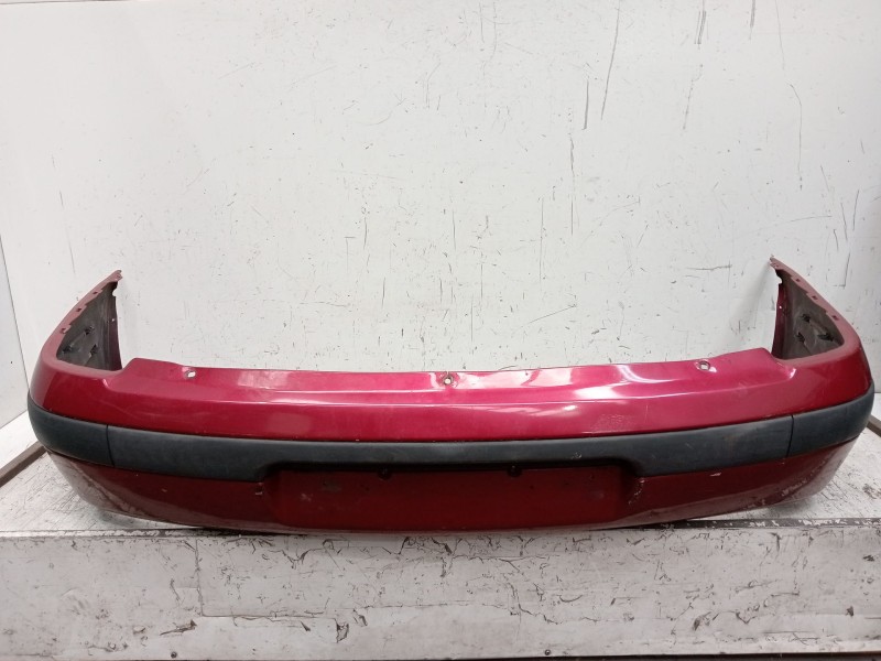 Recambio de paragolpes trasero para renault megane i classic (la0/1_) 1.9 dti (la1u) referencia OEM IAM   