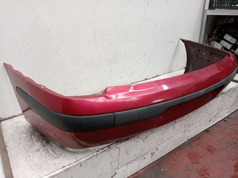 Recambio de paragolpes trasero para renault megane i classic (la0/1_) 1.9 dti (la1u) referencia OEM IAM   