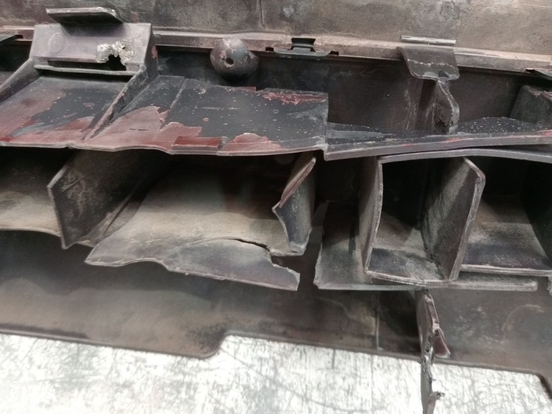 Recambio de paragolpes trasero para renault megane i classic (la0/1_) 1.9 dti (la1u) referencia OEM IAM   