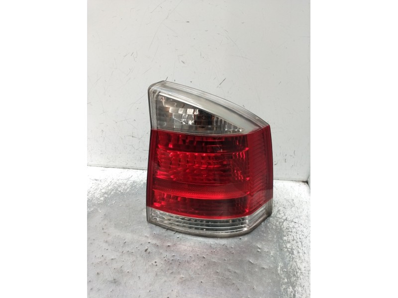 Recambio de piloto trasero derecho para opel vectra c (z02) 1.8 16v referencia OEM IAM   2003