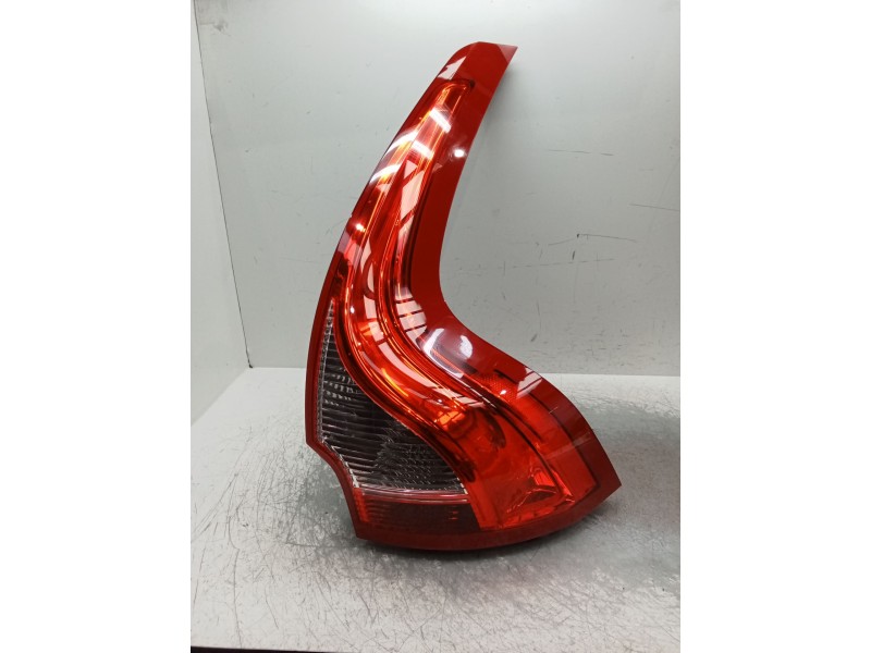Recambio de piloto trasero derecho para volvo xc60 kinetic awd referencia OEM IAM 89075234  