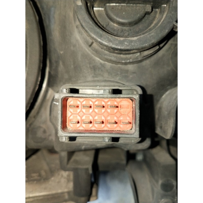 Recambio de faro derecho para saab 9-3 (ys3f, e79, d79, d75) 1,8t referencia OEM IAM 5DV00829000 28660103109145 XENON 2002