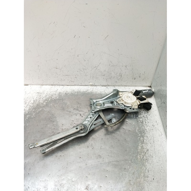 Recambio de elevalunas delantero izquierdo para opel vectra c (z02) 1.8 16v referencia OEM IAM 1137328066 4P 2003