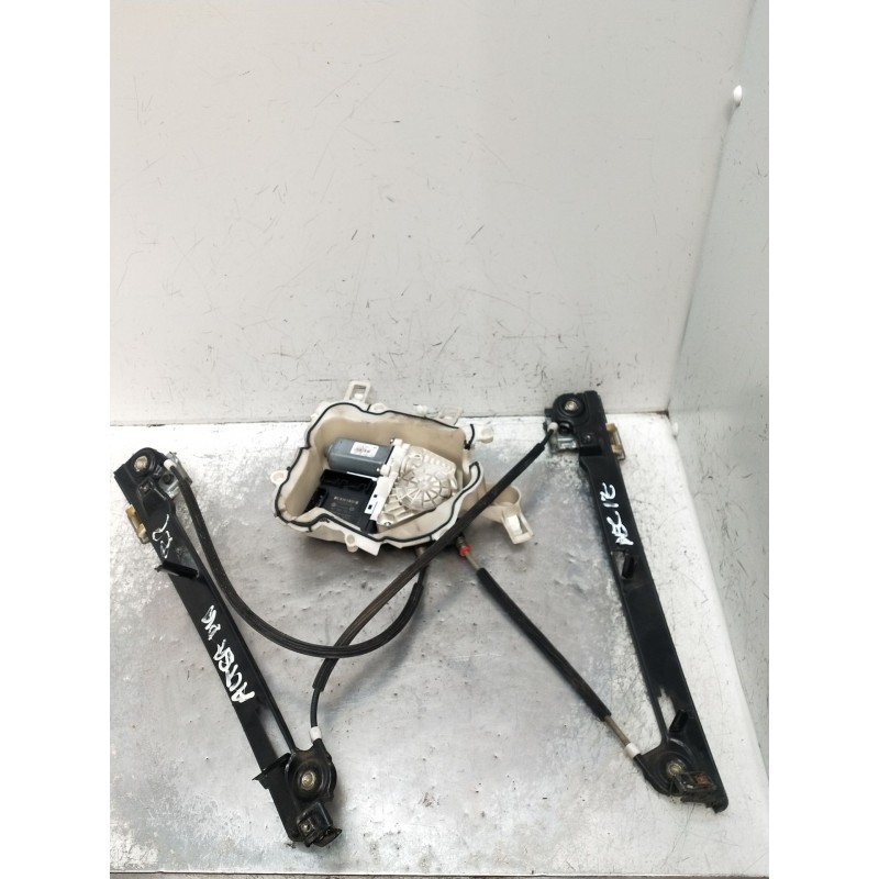 Recambio de elevalunas delantero izquierdo para seat toledo iii (5p2) 2.0 tdi 16v referencia OEM IAM 1K0959793 5P 2004