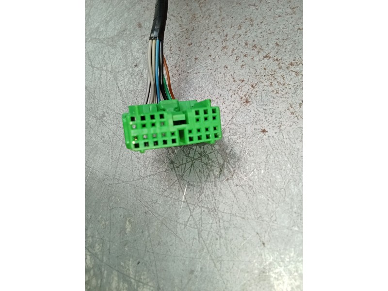 Recambio de retrovisor izquierdo para volvo xc60 kinetic awd referencia OEM IAM 31297749 9020201G ELÉCTRICO