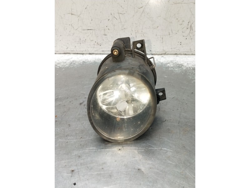 Recambio de faro antiniebla izquierdo para seat toledo iii (5p2) 2.0 tdi 16v referencia OEM IAM   2004