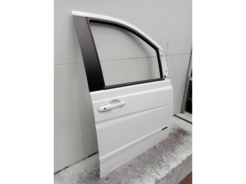 Recambio de puerta delantera derecha para mercedes-benz viano (w639) cdi 2.2 (639.811, 639.813, 639.815, 639.711, 639.713) refer