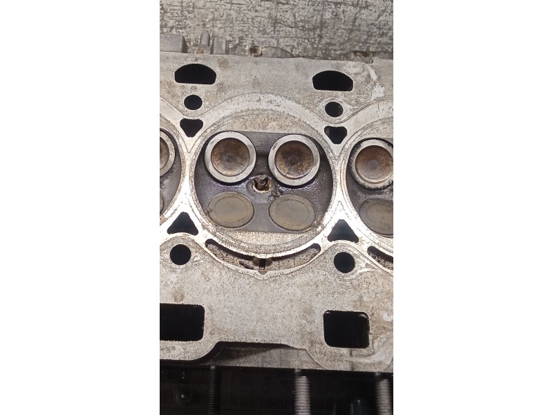 Recambio de culata para citroën c4 ii (nc_) 1.4 vti 95 referencia OEM IAM  8F01 09