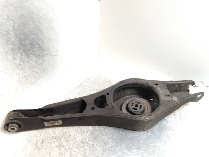 Recambio de brazo suspension inferior trasero izquierdo para seat altea xl (5p5) 2.0 tdi referencia OEM IAM   