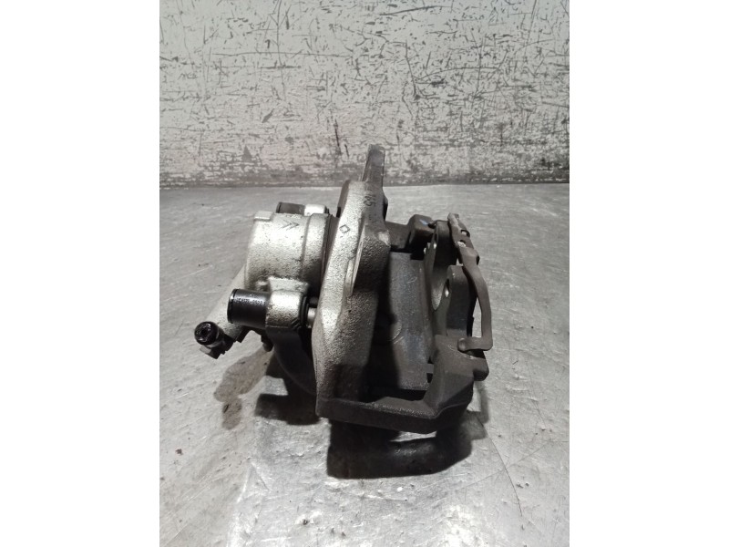 Recambio de pinza freno delantera izquierda para ds 5 business class hybrid 4x4 referencia OEM IAM   12