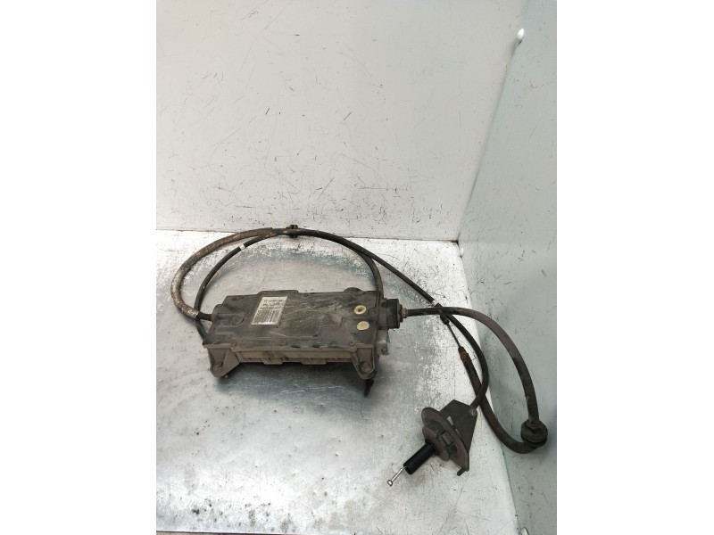 Recambio de freno de mano electrico para renault grand scénic ii (jm0/1_) 1.9 dci (jm14) referencia OEM IAM 8200702095 000720221