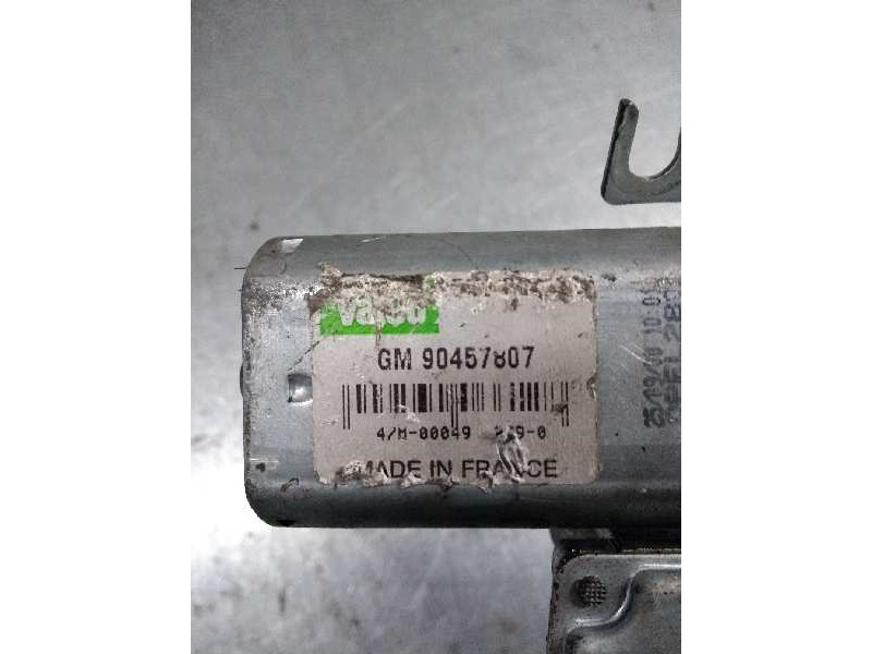 Recambio de motor limpia trasero para opel omega b 2.6 v6 24v cat (y 26 se / ly9) referencia OEM IAM 90457807  