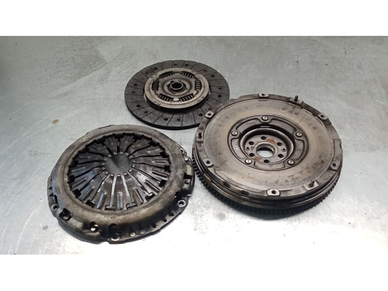 Recambio de kit embrague para ford c-max 1.0 ecoboost cat referencia OEM IAM   10