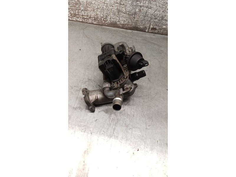 Recambio de valvula egr para citroën c4 picasso referencia OEM IAM 9802194080 70215626 13