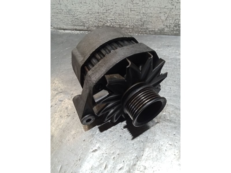 Recambio de alternador para mercedes-benz clase e (w124) berlina referencia OEM IAM 2541141  