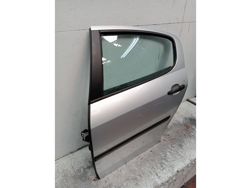 Recambio de puerta trasera izquierda para peugeot 407 (6d_) 1.8 (6d6fzb) referencia OEM IAM   4P