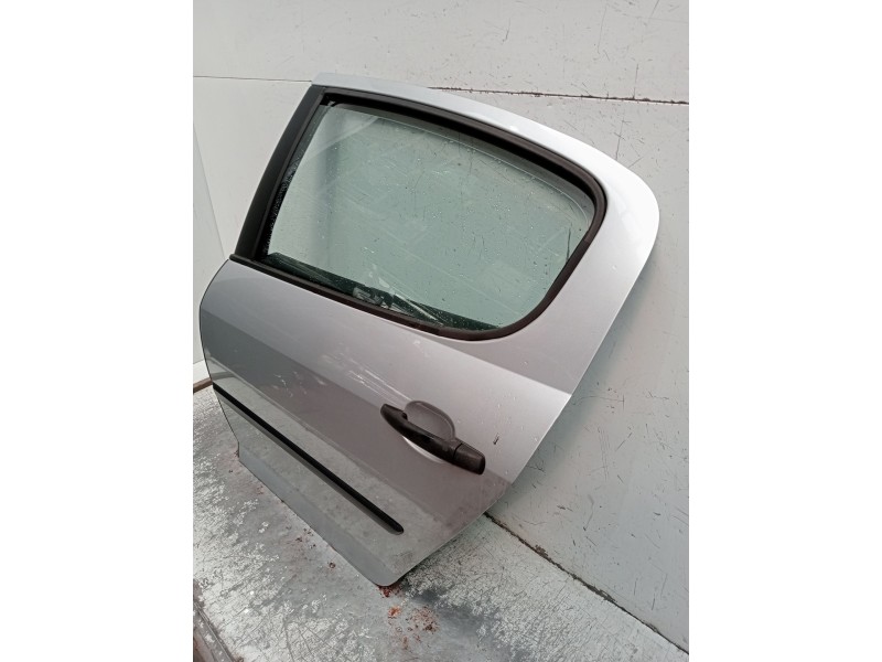 Recambio de puerta trasera izquierda para peugeot 407 (6d_) 1.8 (6d6fzb) referencia OEM IAM   4P
