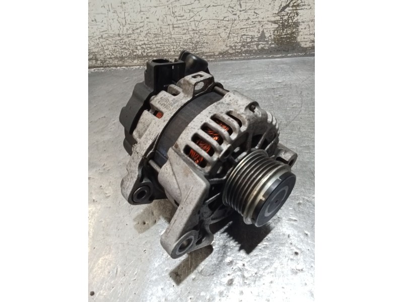 Recambio de alternador para kia stonic (yb) 1.0 t-gdi referencia OEM IAM 3730004950 8400383 