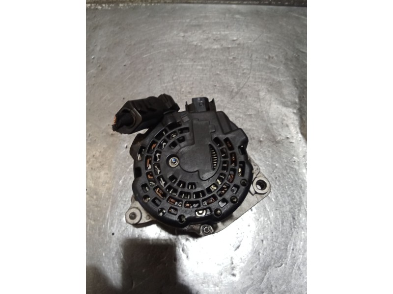 Recambio de alternador para kia stonic (yb) 1.0 t-gdi referencia OEM IAM 3730004950 8400383 