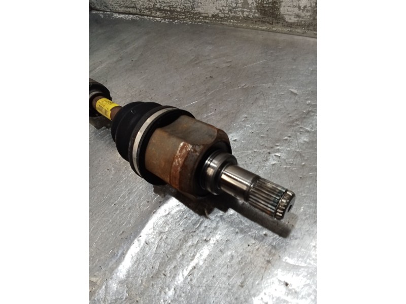 Recambio de transmision delantera izquierda para kia stonic (yb) 1.0 t-gdi referencia OEM IAM 49500H8250  