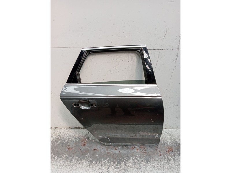 Recambio de puerta trasera derecha para audi a4 avant (8w5) sport edition quattro referencia OEM IAM  OJO VER FOTTOS 5P
