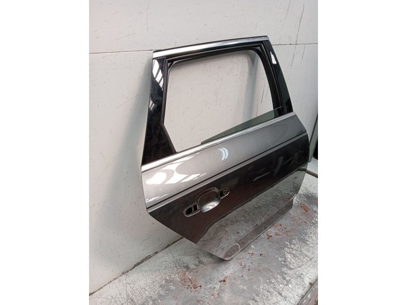 Recambio de puerta trasera derecha para audi a4 avant (8w5) sport edition quattro referencia OEM IAM  OJO VER FOTTOS 5P