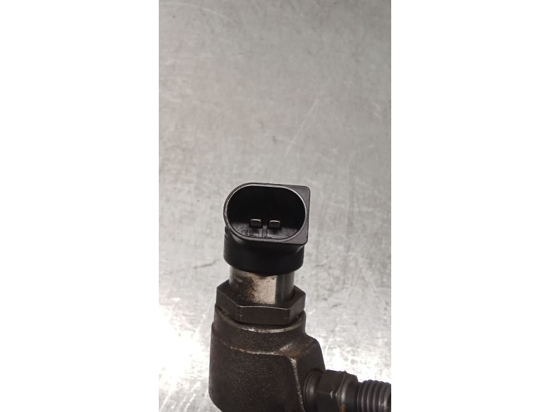 Recambio de inyector para citroën c4 picasso referencia OEM IAM 9802448680 50274V05 CONTINENTAL