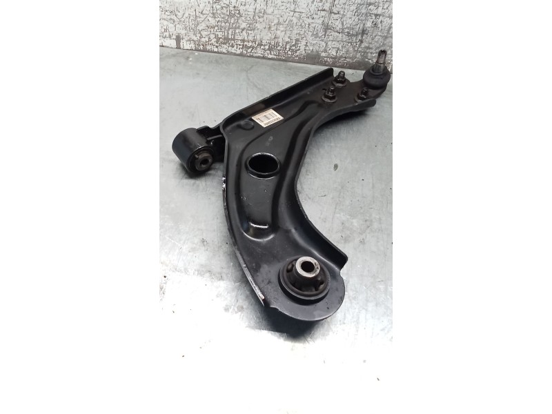 Recambio de brazo suspension inferior delantero derecho para citroën c4 picasso referencia OEM IAM   13
