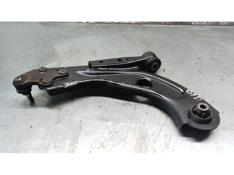 Recambio de brazo suspension inferior delantero derecho para citroën c4 picasso referencia OEM IAM   13
