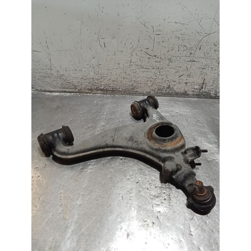 Recambio de brazo suspension inferior delantero derecho para mercedes-benz clase e (w124) berlina referencia OEM IAM   84