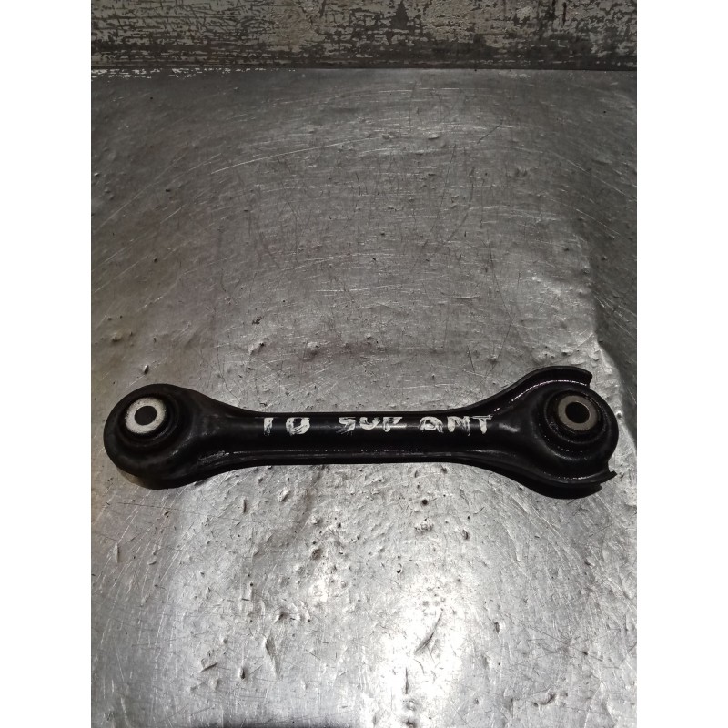 Recambio de brazo suspension superior trasero derecho para mercedes-benz clase e (w124) berlina referencia OEM IAM   ANTERIOR
