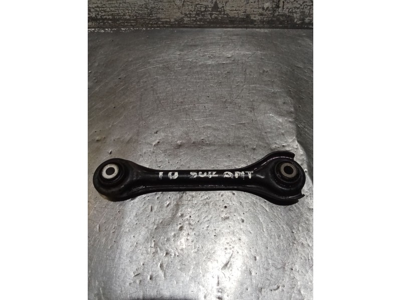 Recambio de brazo suspension superior trasero derecho para mercedes-benz clase e (w124) berlina referencia OEM IAM   ANTERIOR