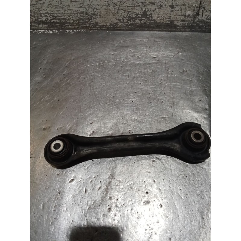 Recambio de brazo suspension superior trasero derecho para mercedes-benz clase e (w124) berlina referencia OEM IAM   ANTERIOR