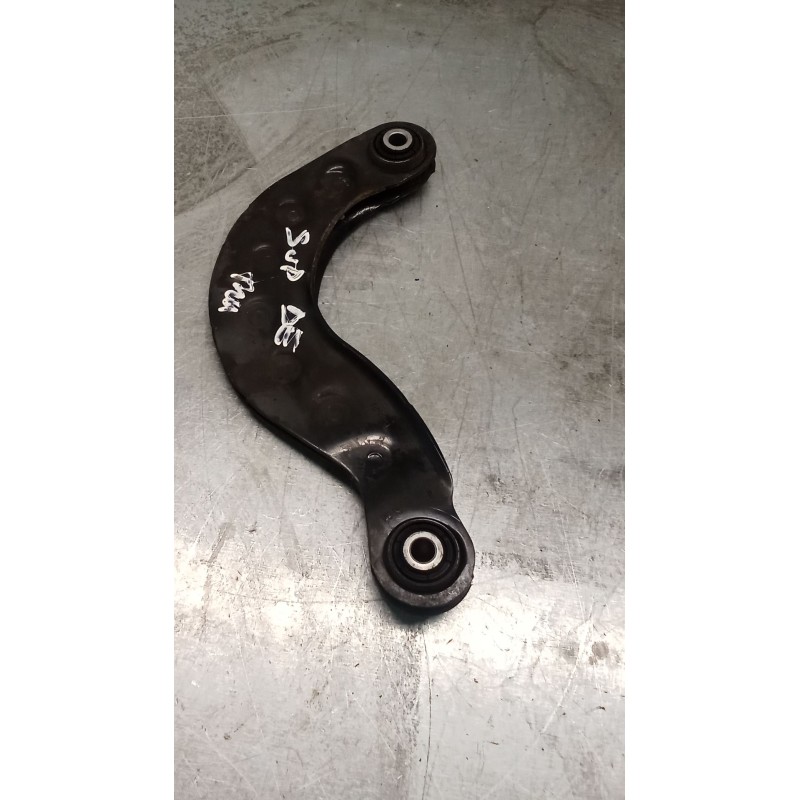Recambio de brazo suspension superior trasero derecho para ford c-max 1.0 ecoboost cat referencia OEM IAM   10