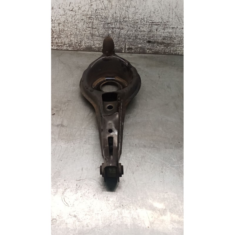 Recambio de brazo suspension inferior trasero derecho para ford c-max 1.0 ecoboost cat referencia OEM IAM   10