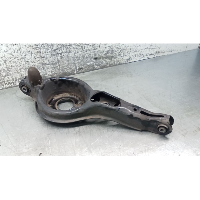 Recambio de brazo suspension inferior trasero derecho para ford c-max 1.0 ecoboost cat referencia OEM IAM   10