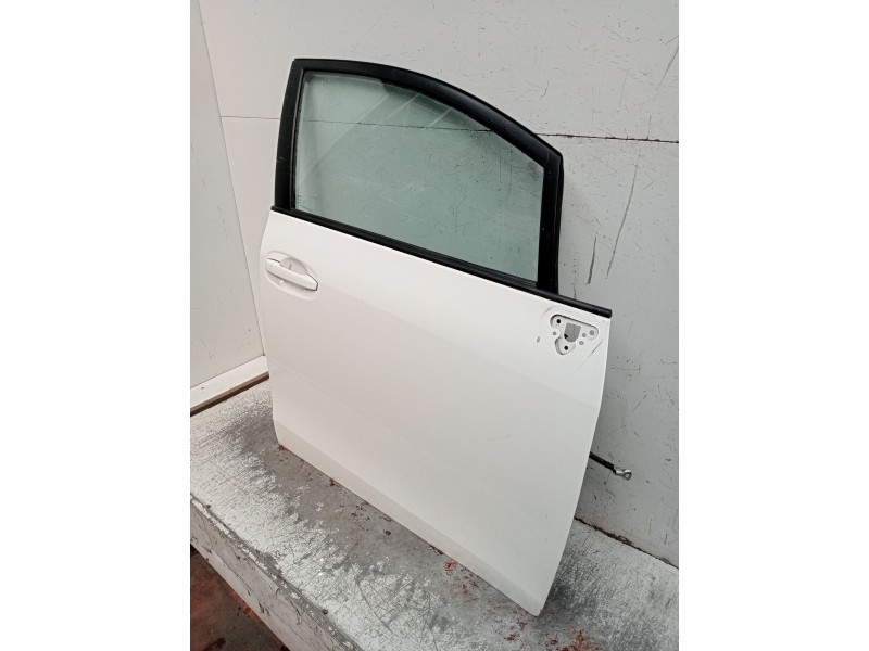 Recambio de puerta delantera derecha para toyota verso (_r2_) 2.2 d-4d (aur21_) referencia OEM IAM   5P