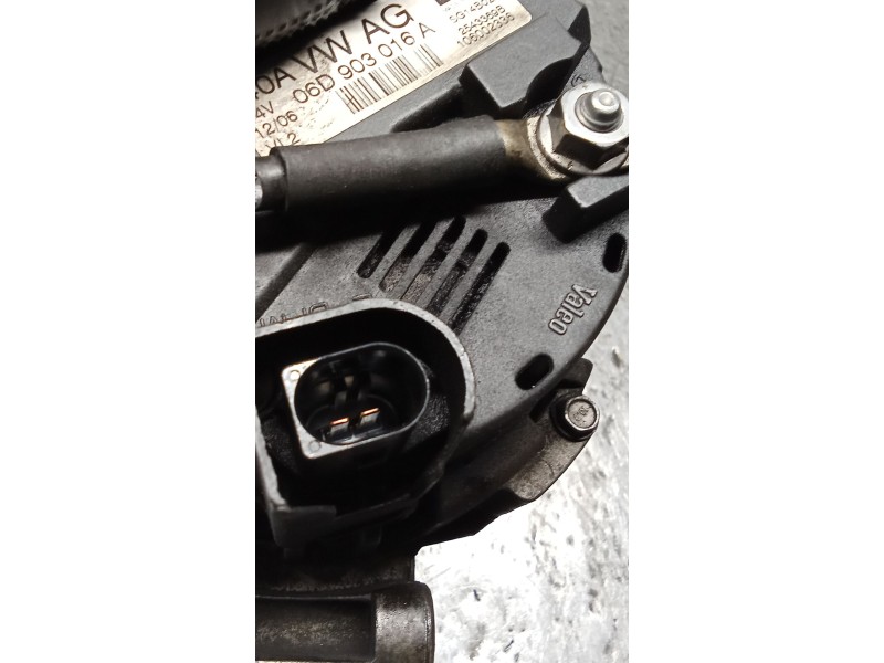 Recambio de alternador para audi a4 b7 avant (8ed) 1.8 t quattro referencia OEM IAM 06D9030136A  05