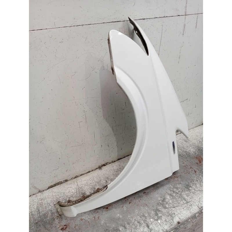 Recambio de aleta delantera izquierda para mercedes-benz viano (w639) cdi 2.2 (639.811, 639.813, 639.815, 639.711, 639.713) refe