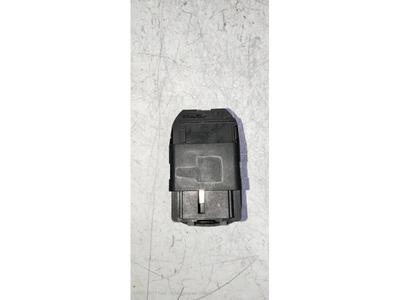 Recambio de mando elevalunas delantero izquierdo para peugeot 206 berlina x-line referencia OEM IAM   