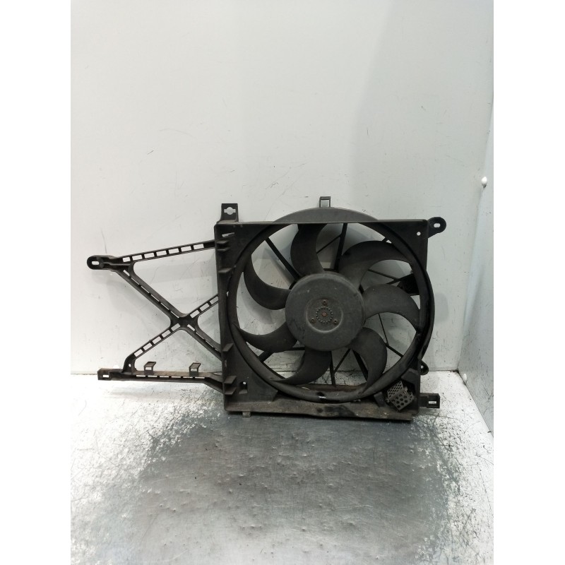 Recambio de electroventilador para opel zafira / zafira family b (a05) 1.8 (m75) referencia OEM IAM 0130303986 13205941 2005