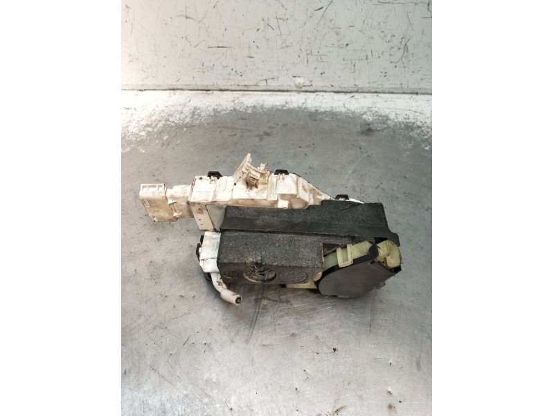 Recambio de motor cierre centralizado delantero izquierdo para peugeot 1007 (km_) 1.4 16v referencia OEM IAM  3P 2005