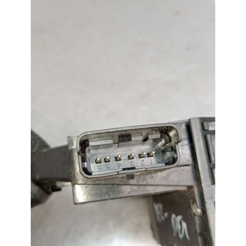 Recambio de motor cierre centralizado delantero derecho para ds 5 business class hybrid 4x4 referencia OEM IAM 9686919380 406271