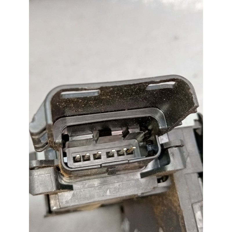 Recambio de motor cierre centralizado trasero derecho para ds 5 business class hybrid 4x4 referencia OEM IAM 9804271380  2012 5P