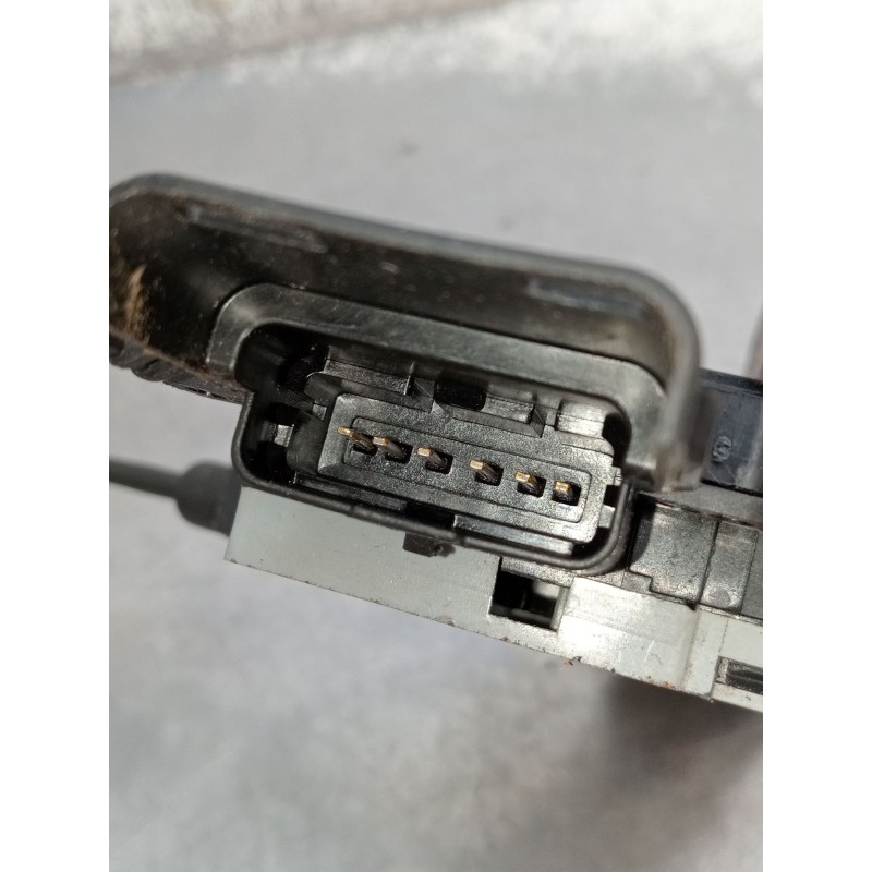 Recambio de motor cierre centralizado trasero izquierdo para ds 5 business class hybrid 4x4 referencia OEM IAM 9804271480  2012 