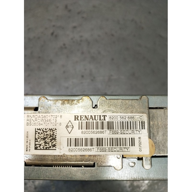 Recambio de sistema audio / radio cd para renault grand scénic ii (jm0/1_) 1.9 dci (jm14) referencia OEM IAM 8200562686T BS05084